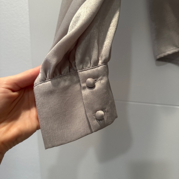 Miss love silver gray wrap long sleeve v neck blouse top business casual NWT M - Picture 13 of 15